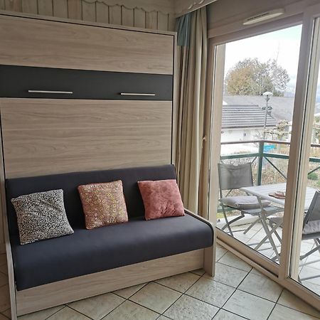 la baie des voiles ,vue lac d'Annecy ,plage privée Duingt Habitación foto