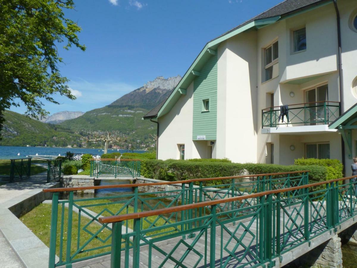 la baie des voiles ,vue lac d'Annecy ,plage privée Duingt Exterior foto